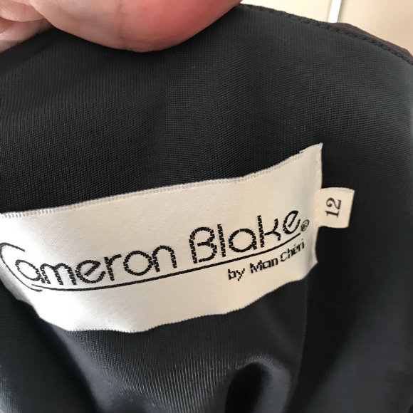 Women’s Formal One Shoulder Dress with Shawl - Picture 3 of 3